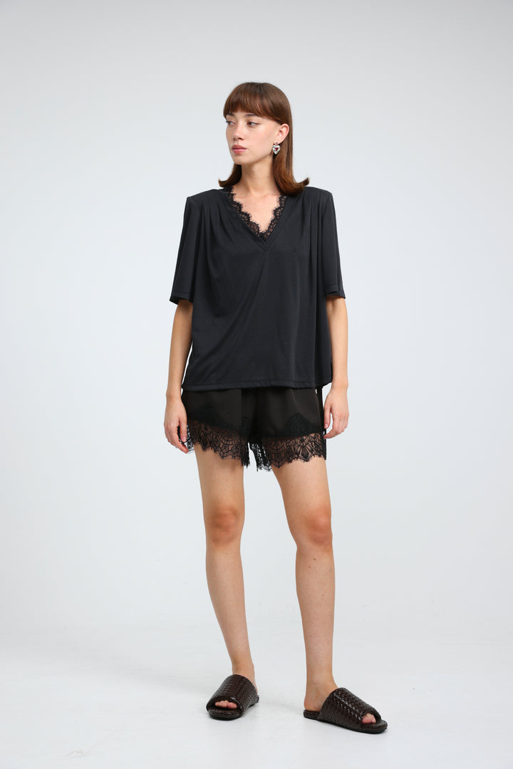 Toffee Black Shorts