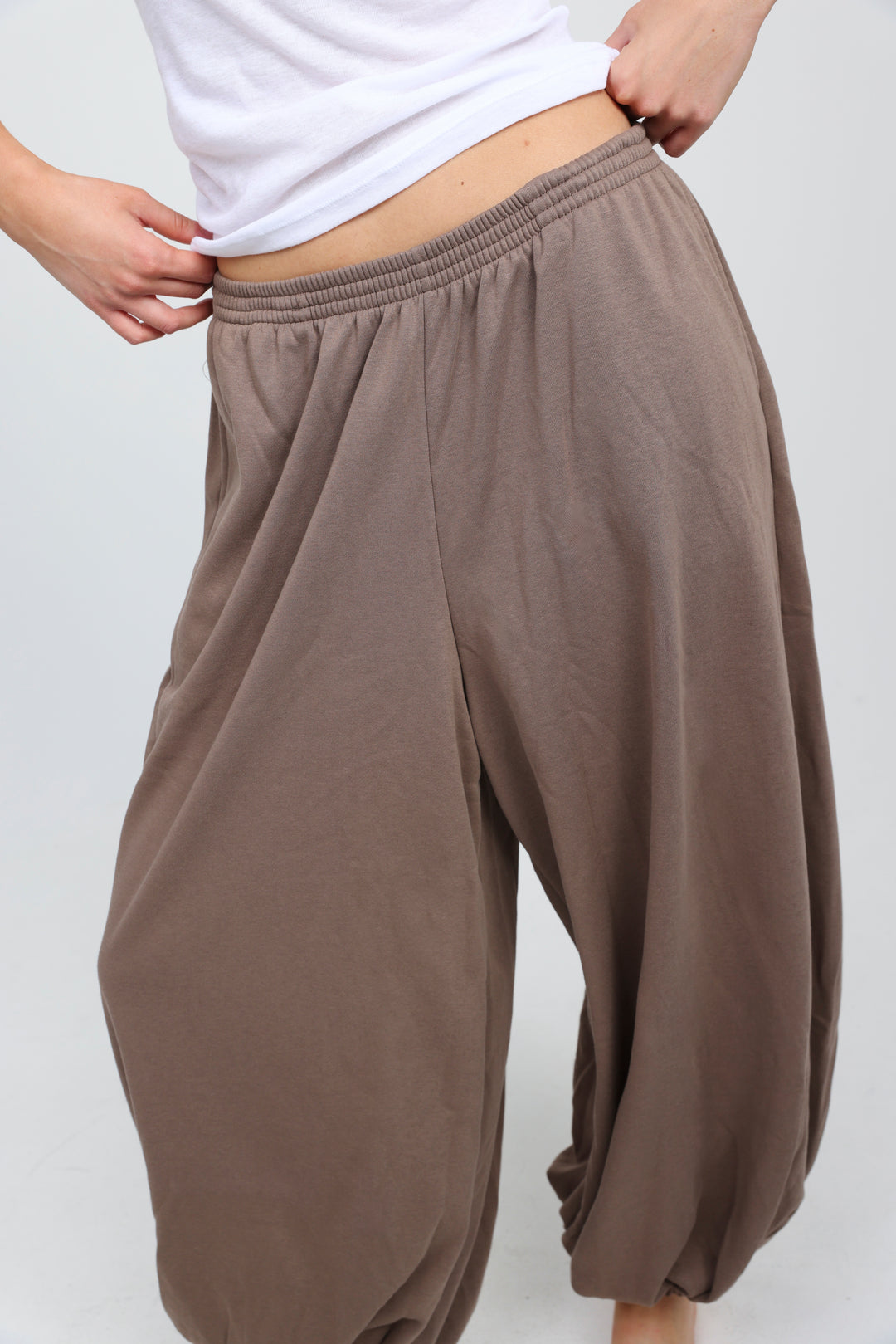 Clean40 Brown Balloon Joggers