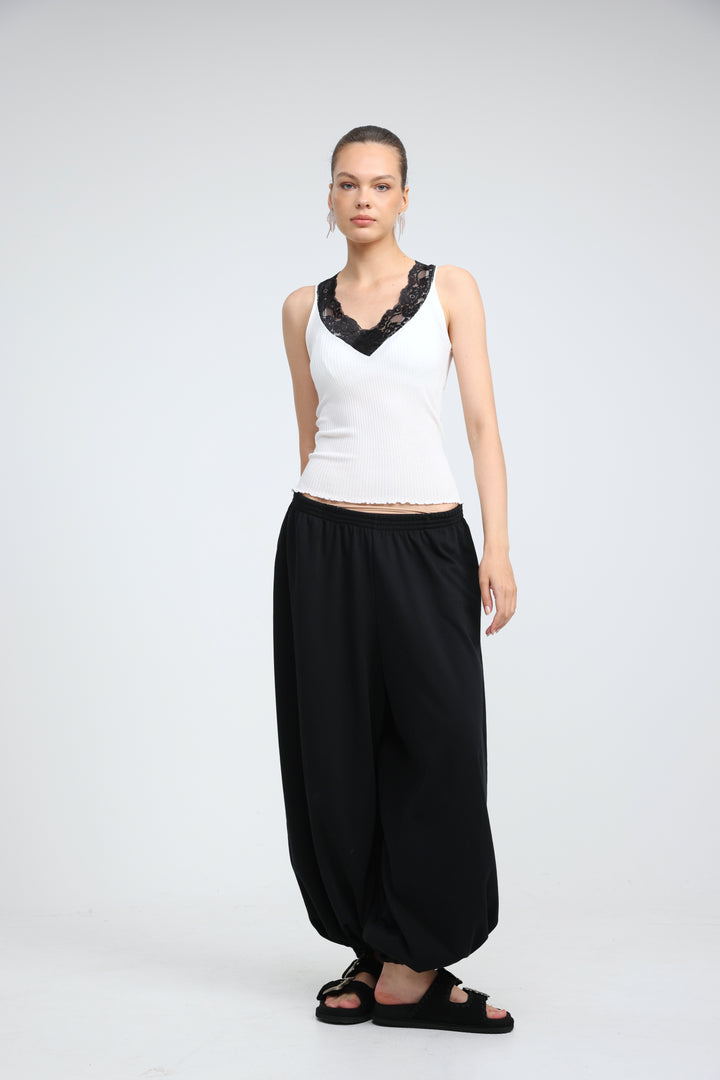 Sweetheart White/Black Tank