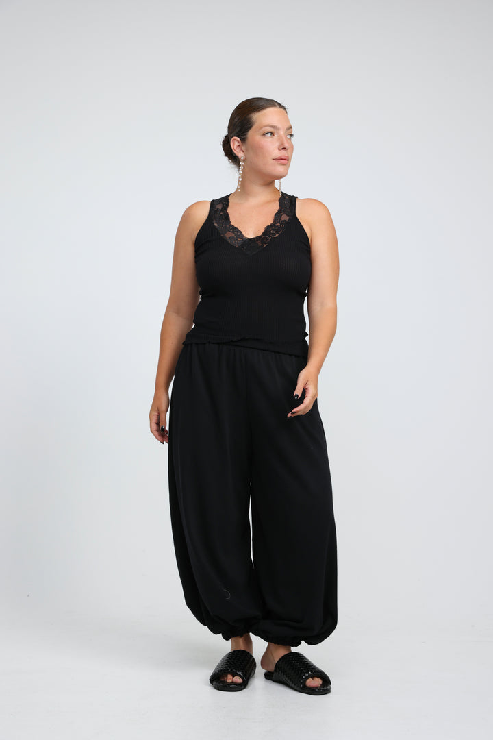 Sweetheart Black Tank