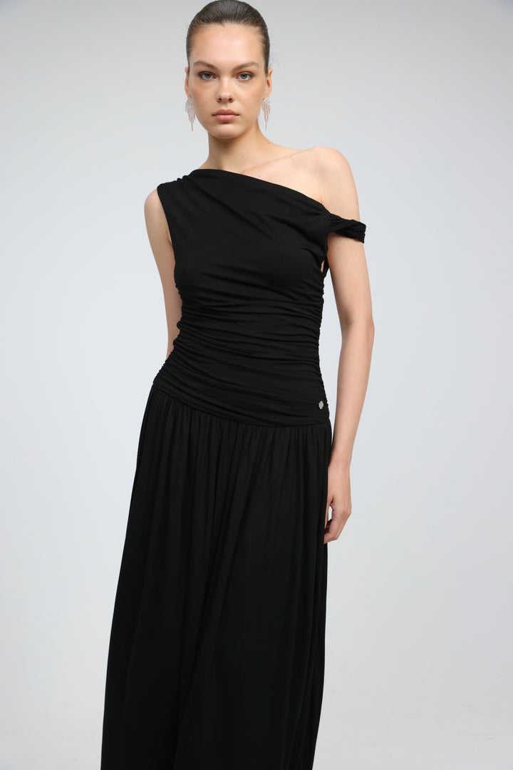 Amour Black Dress