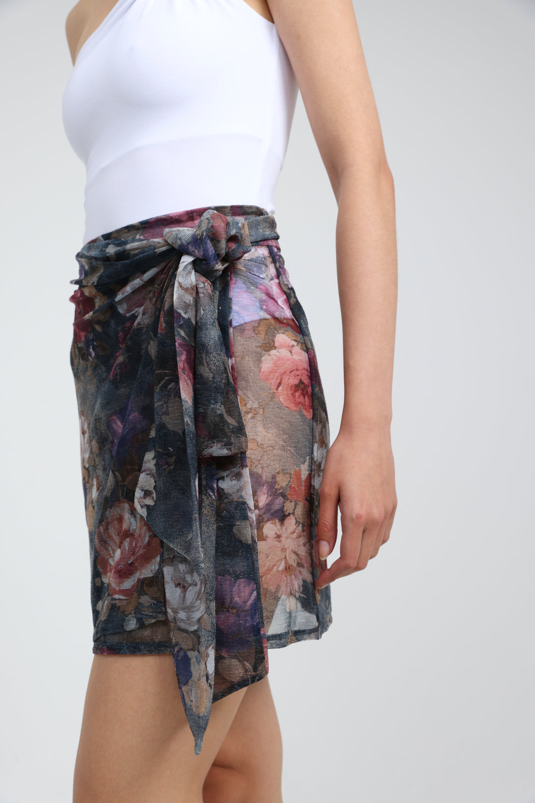 Island Dark Floral Skirt