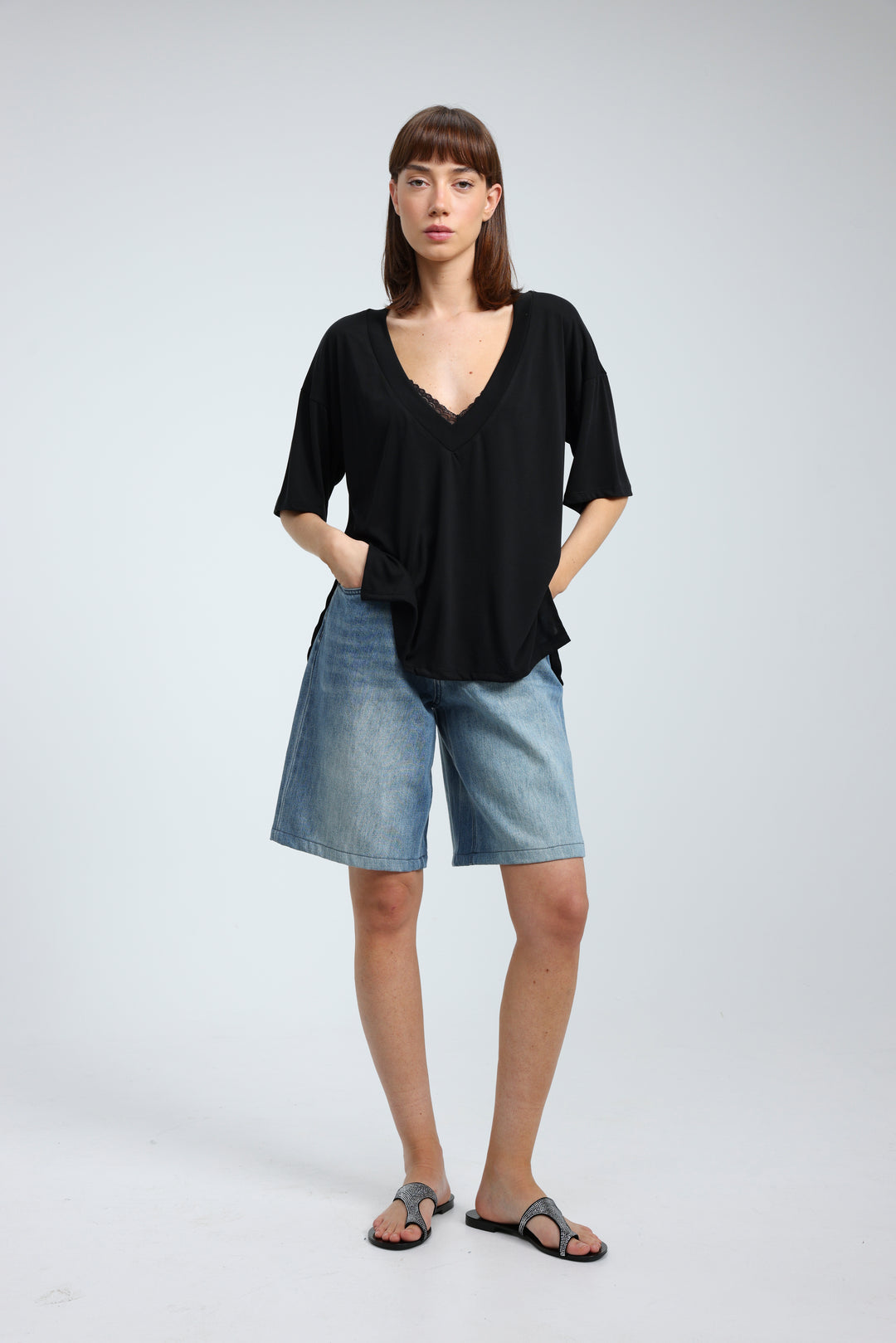 Clean32 Black V T-Shirt