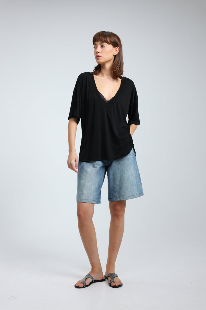 Clean32 Black V T-Shirt