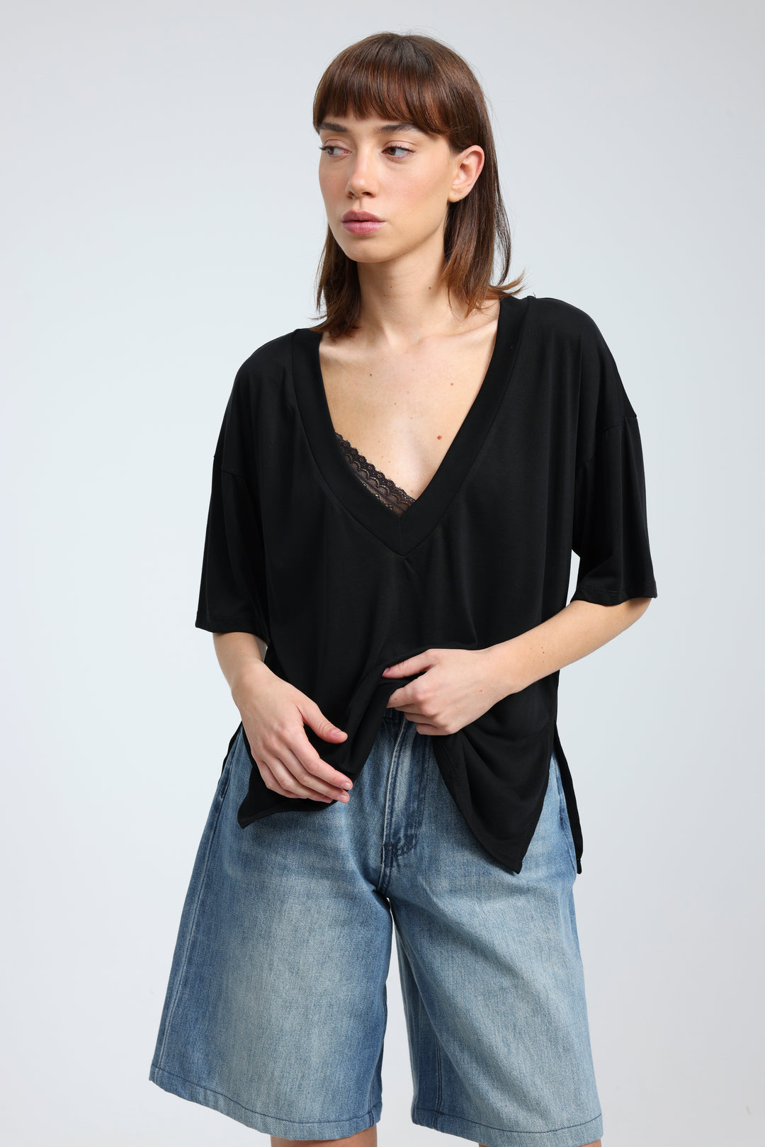 Clean32 Black V T-Shirt