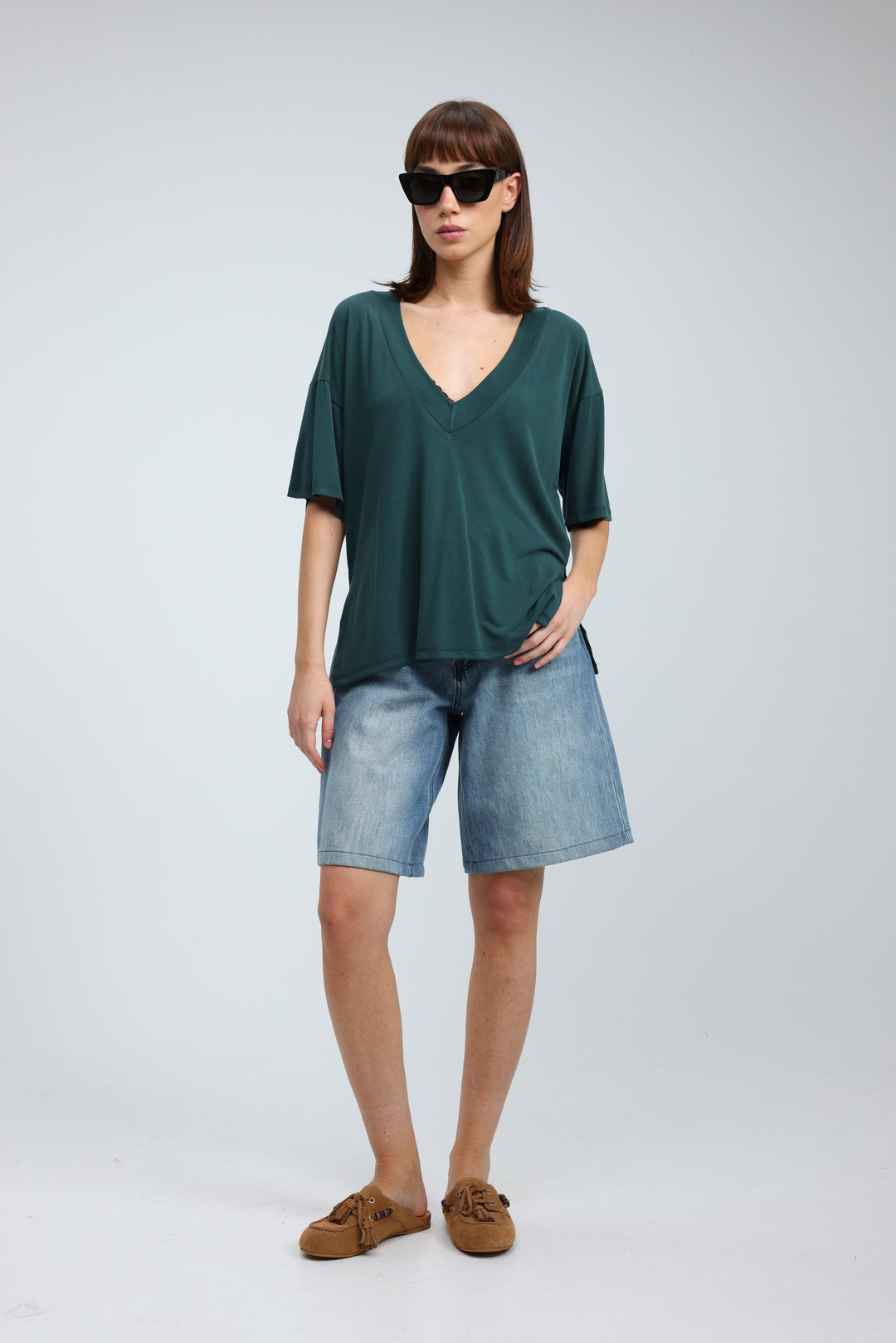 Clean32 Green V T-Shirt