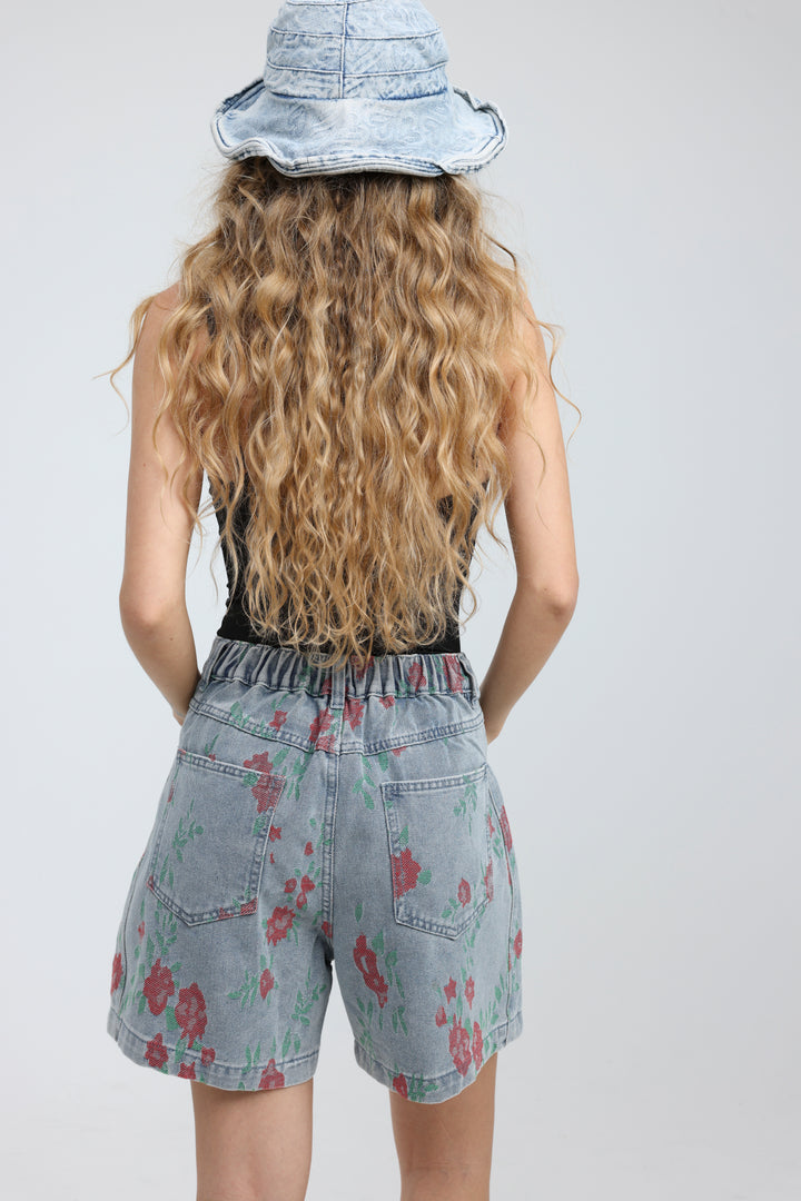 Guri Light Roses Denim Shorts