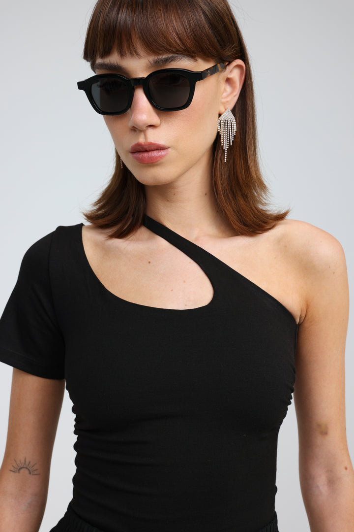 Swan Black Top