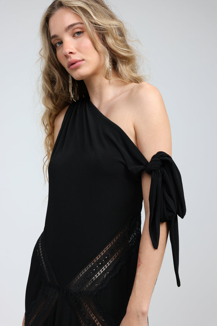 Hagarus Black Dress