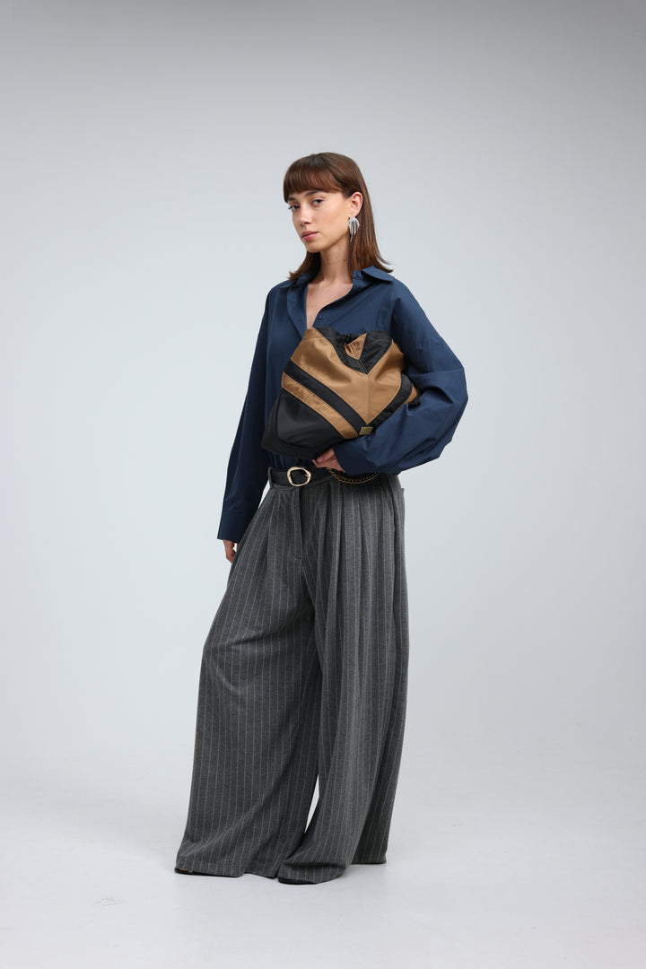 Chevron Black/Camel Side Bag
