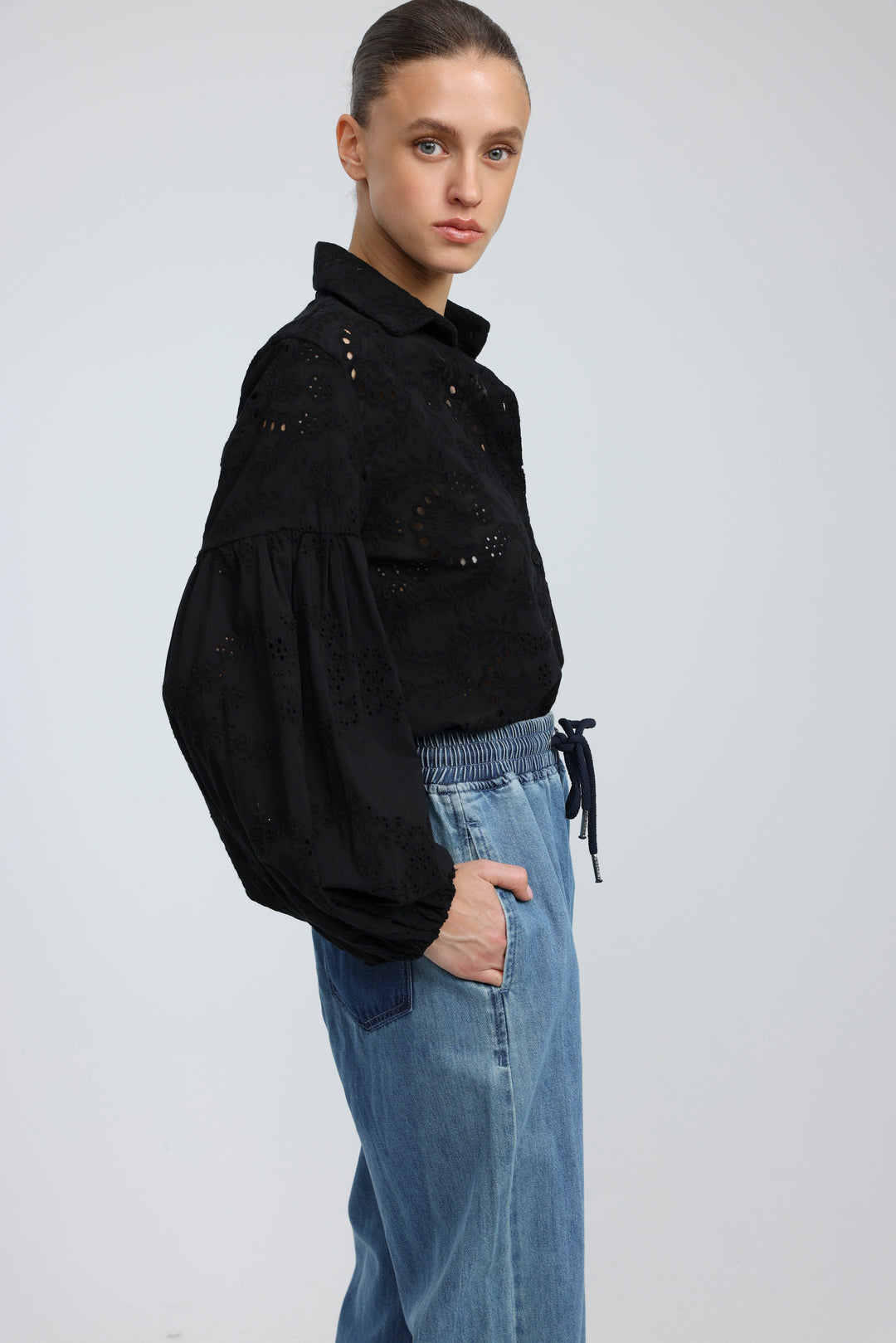 Revision Black Buttoned Shirt