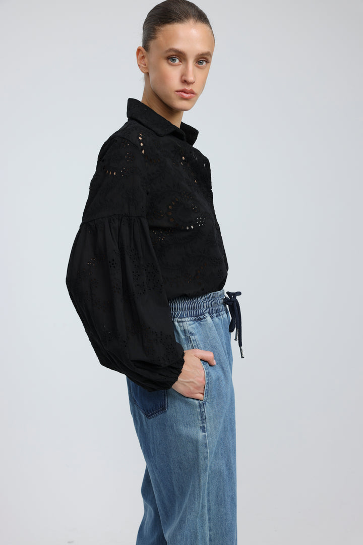 Revision Black Buttoned Shirt