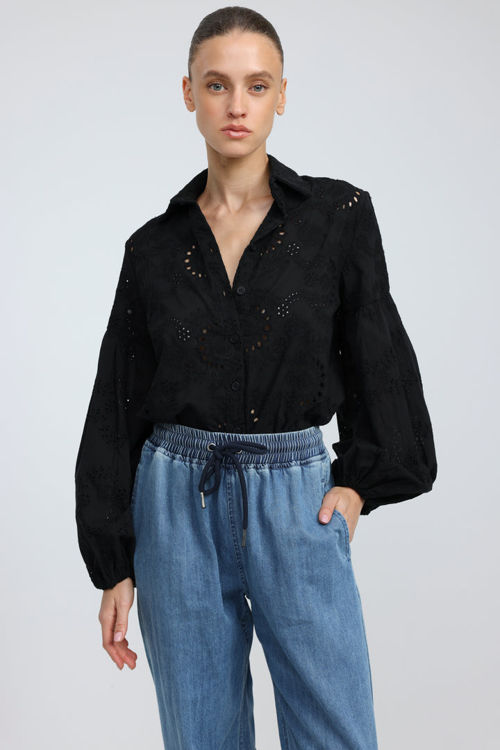 Revision Black Buttoned Shirt