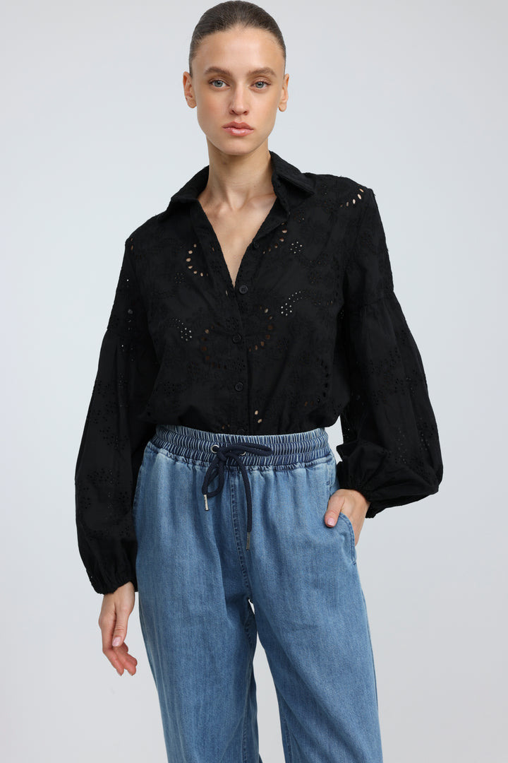 Revision Black Buttoned Shirt