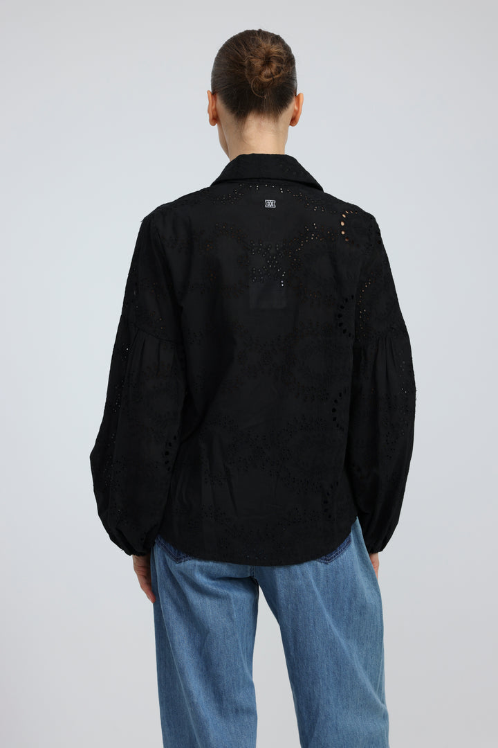 Revision Black Buttoned Shirt
