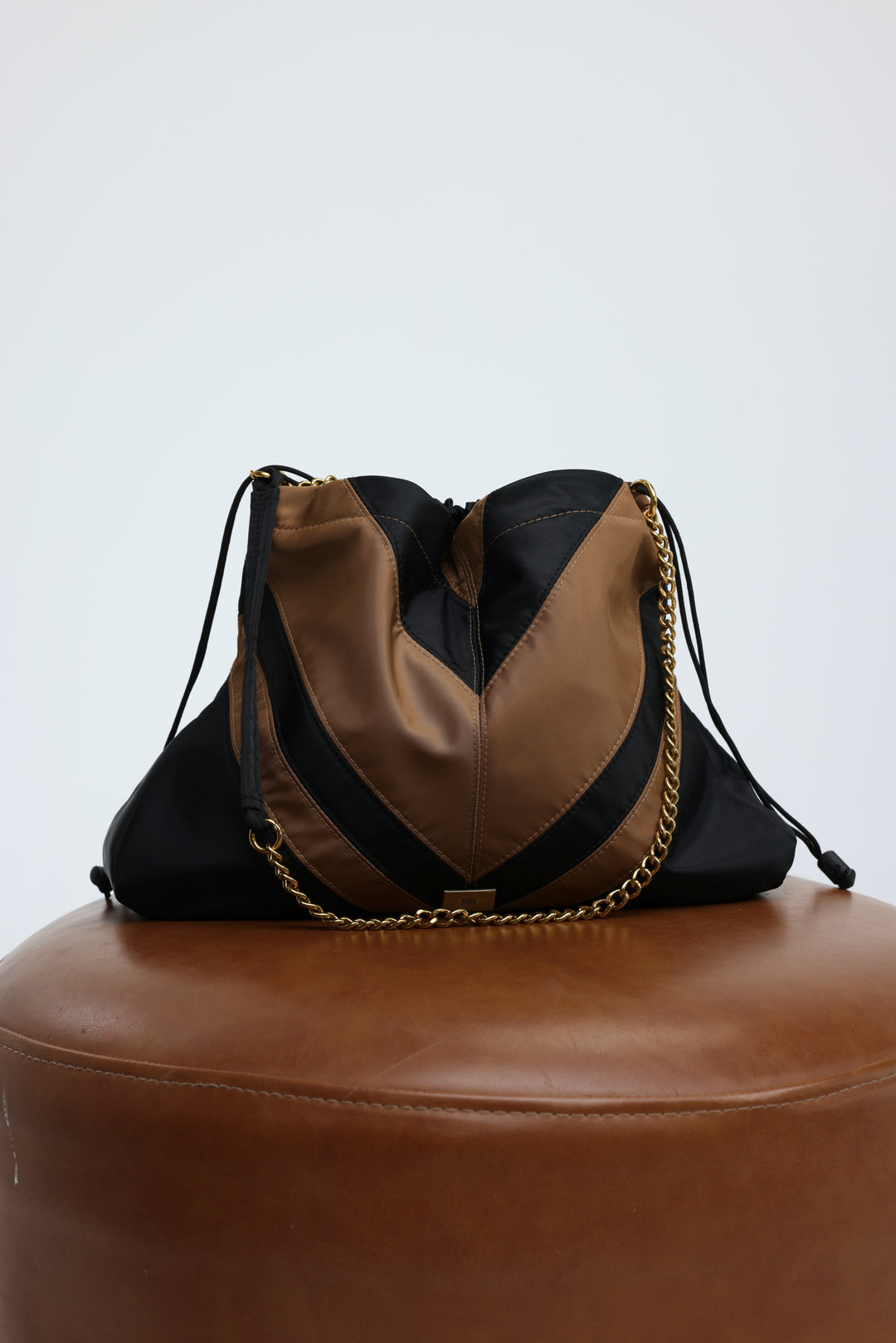 Chevron Black/Camel Side Bag