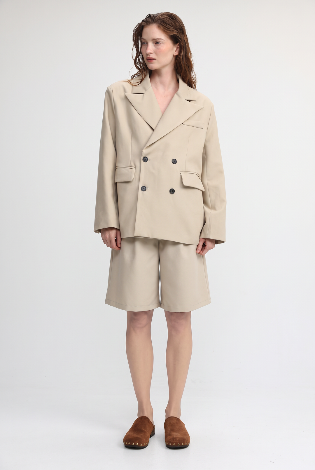 Pleated Tailored Beige Bermuda Shorts