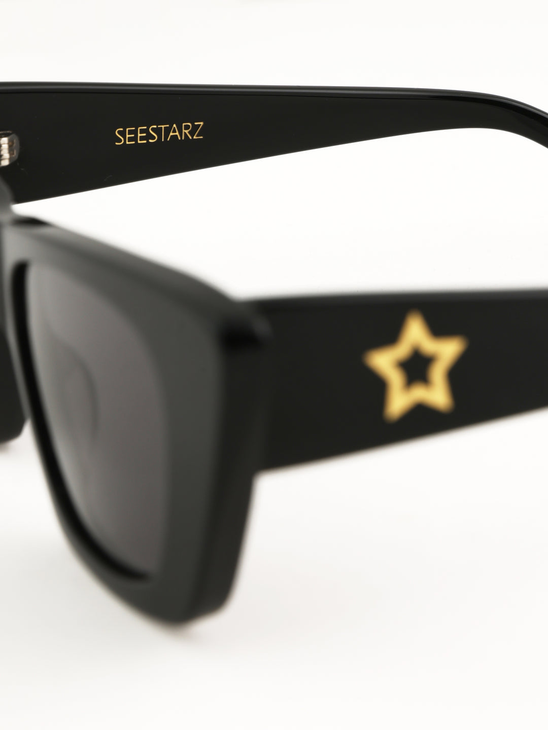 See You No.17 Black Sunglasses