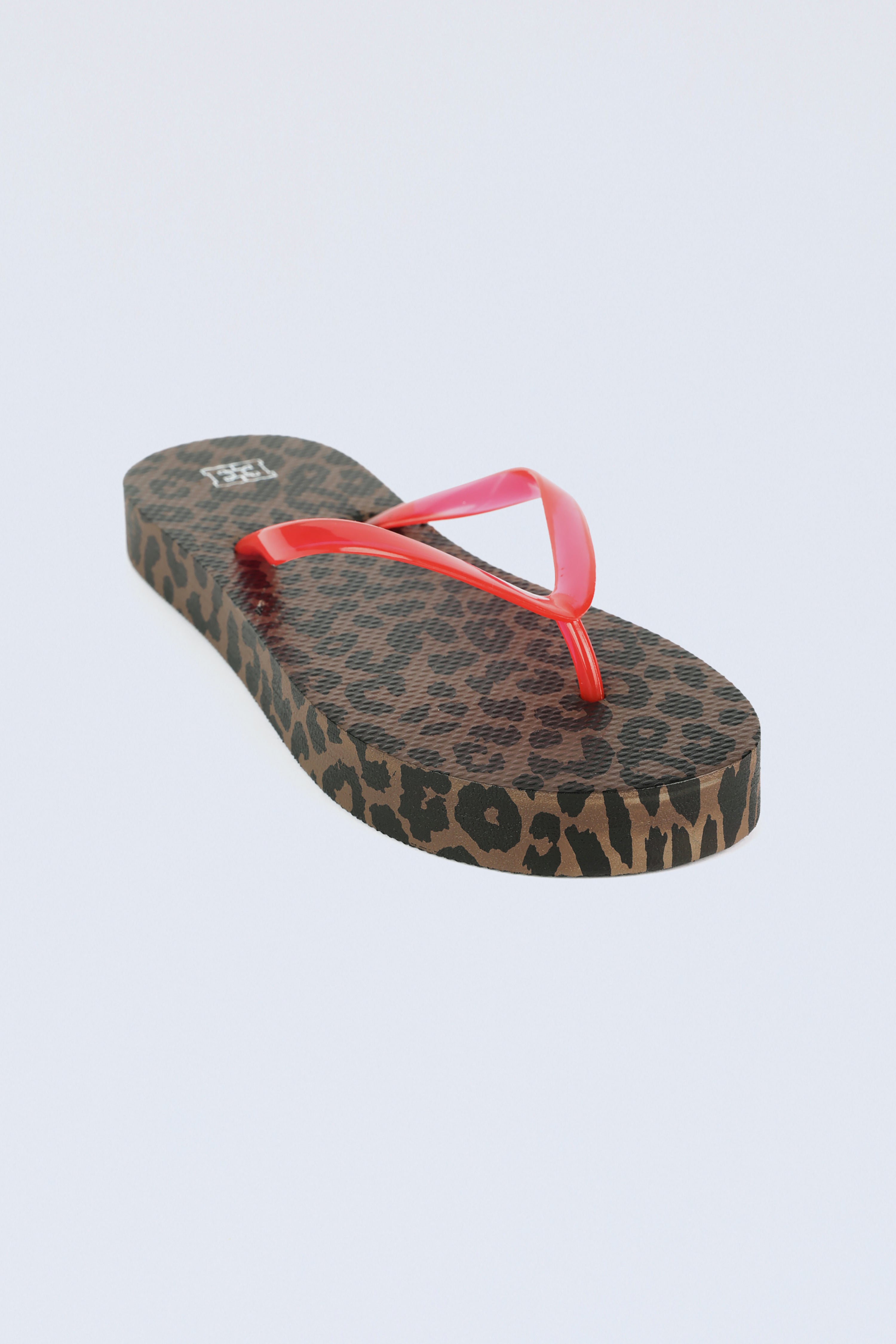 Leopard/Red Platform Flip Flops – SEESTARZ