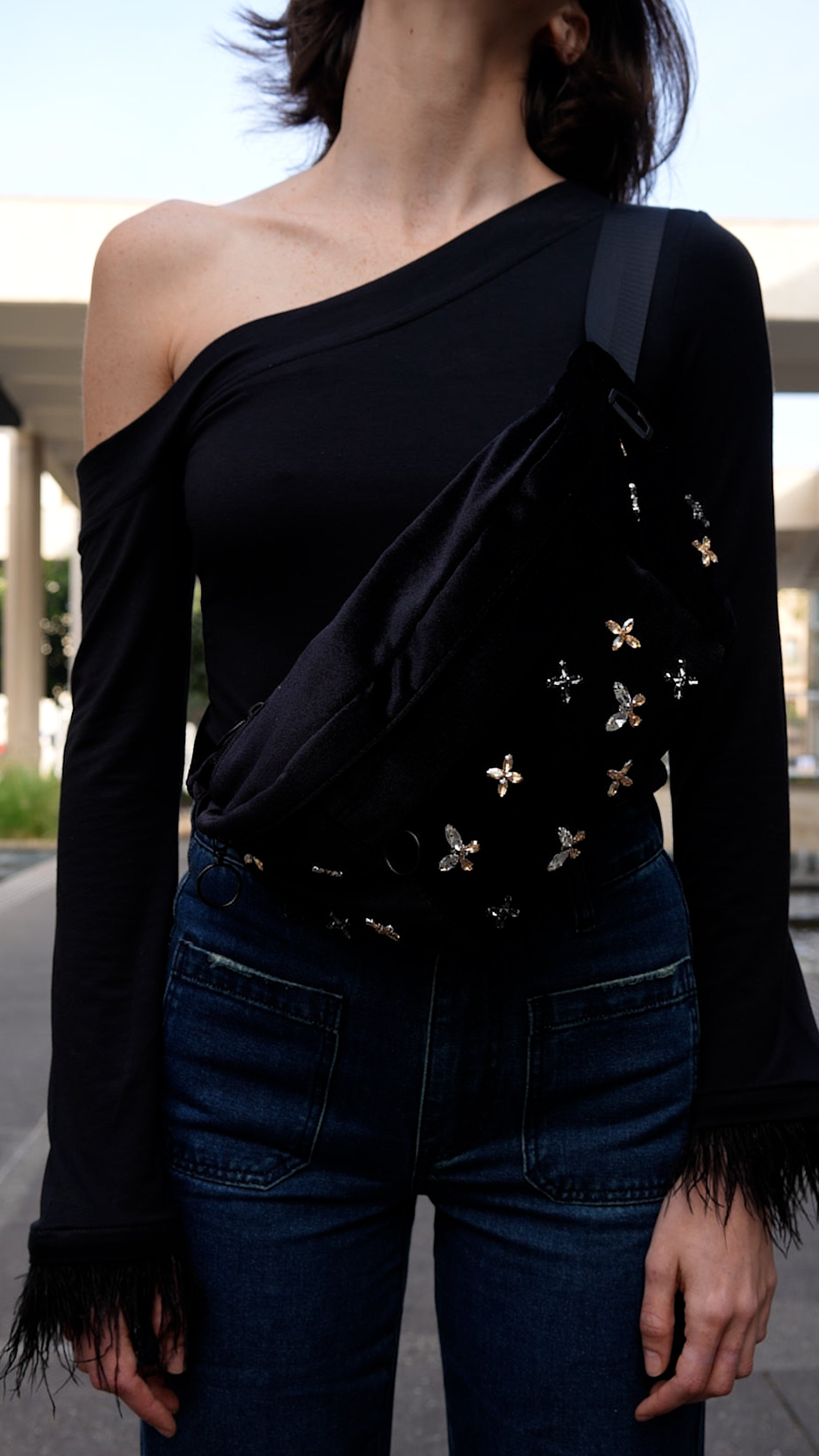 EE Universe Black Belt Bag – SEESTARZ