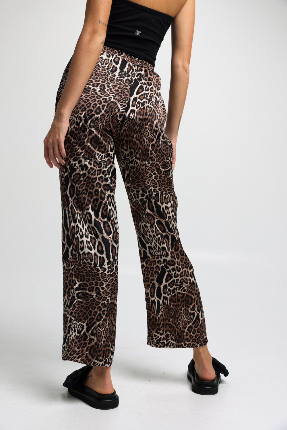 Label Leopard Bottoms