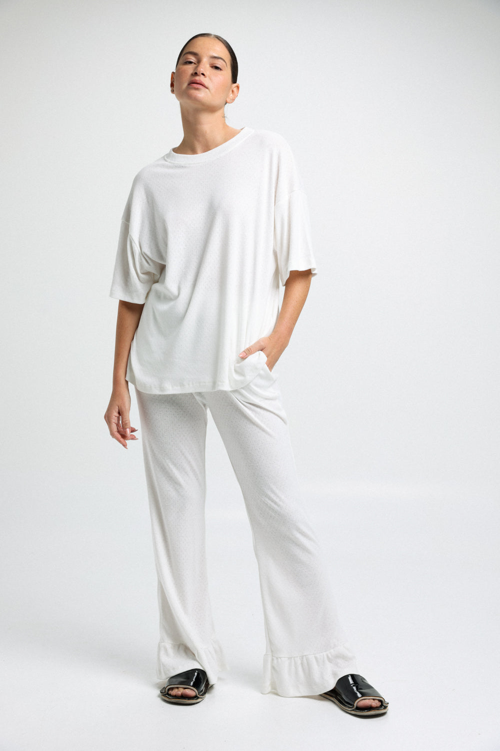 חליפת בית לנשים דגם Om White Set 