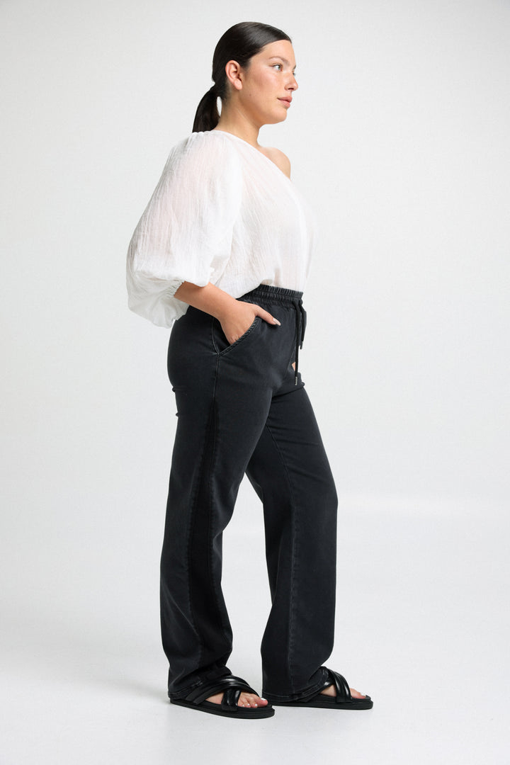 Baggi Black Denim Joggers