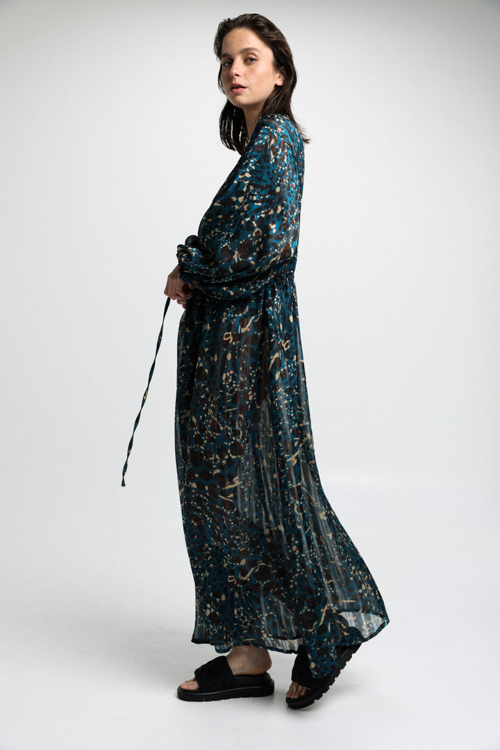 Hillside Dark Print Kimono