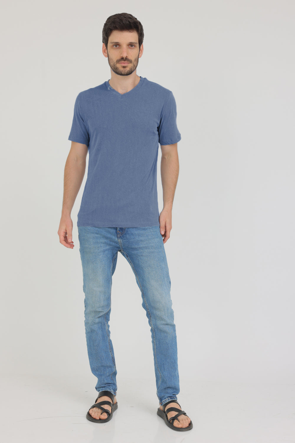 חולצת טי שירט קצרה לגבר צבע כחול ג'ינס