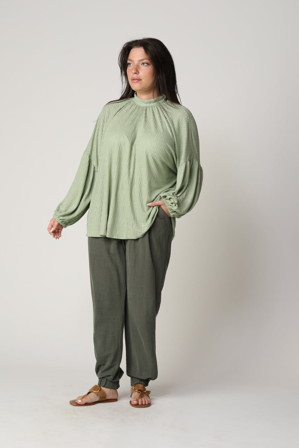 Yaeli Oversized White Blouse