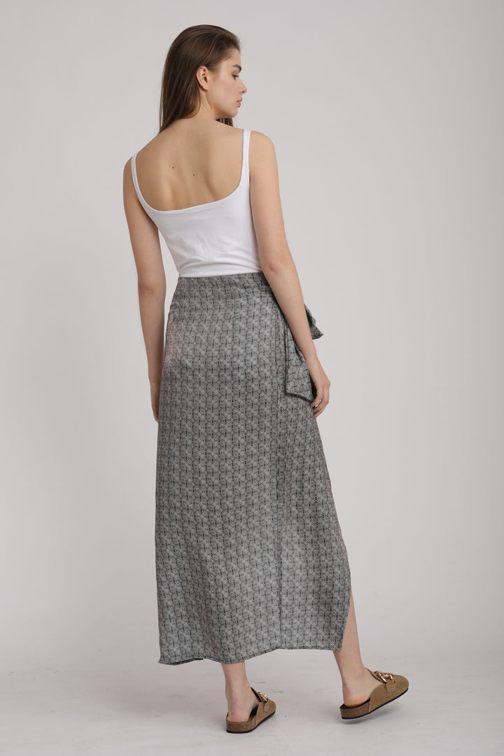 חצאית מעטפת ארוכה Textil Skirt אפורה גב