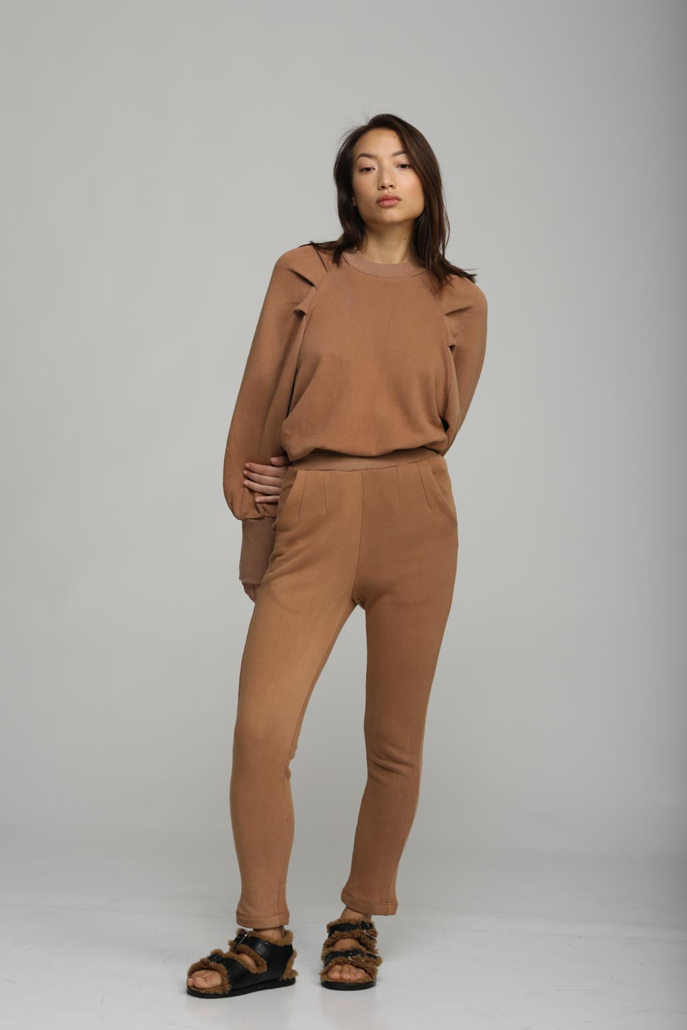 #color_camel