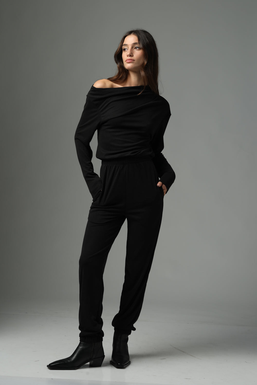 אוברול ארוך לנשים BFF Long Black Jumpsuit