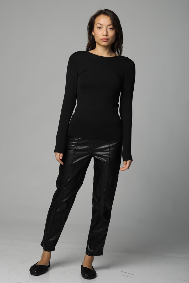 Look Black Long Top
