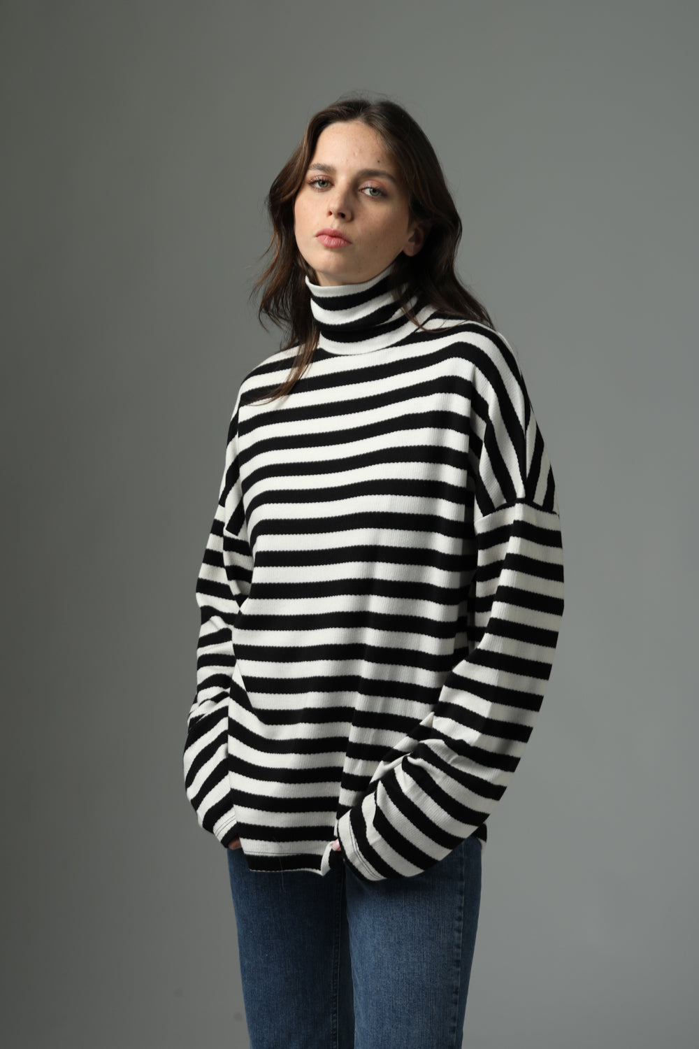 Wanted B&W Oversized Jumper
