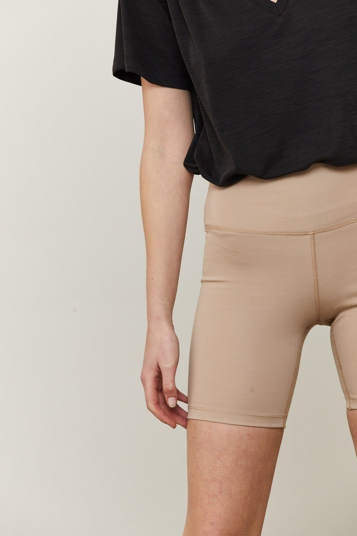 טייץ לנשים קצר - Short Beige Legging צבע בז